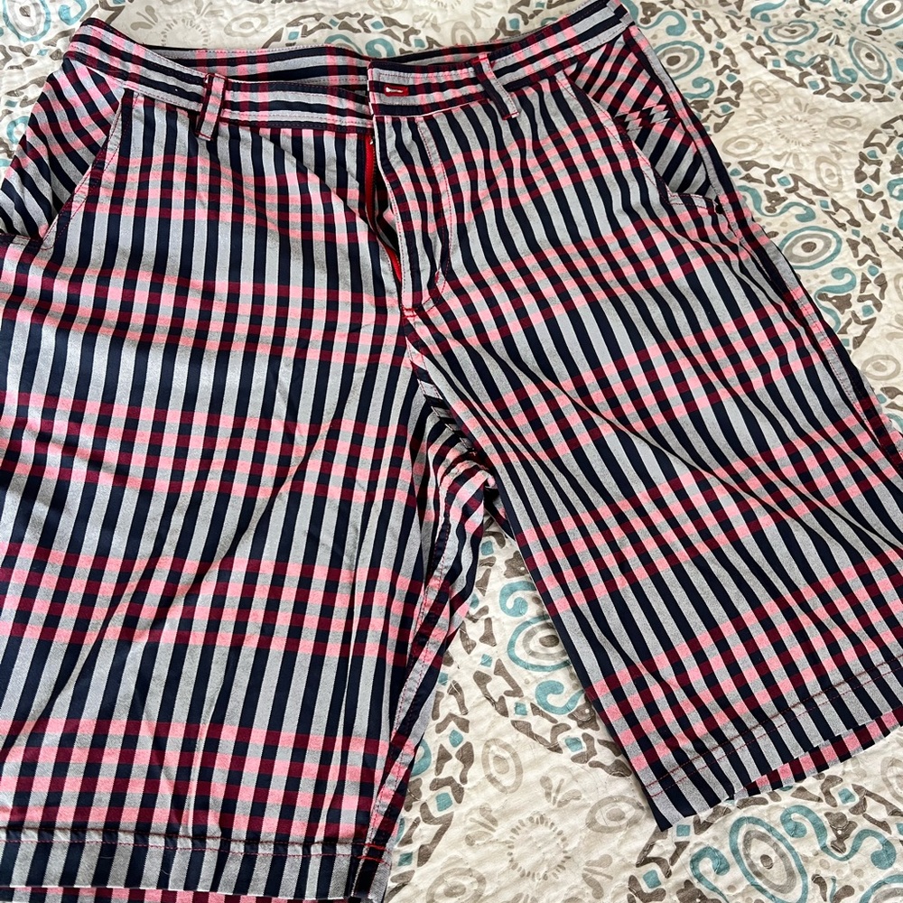 Lululemon men’s shirts - size 34